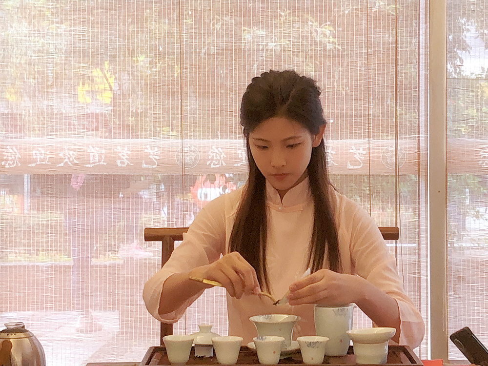 艺茗道茶艺中心