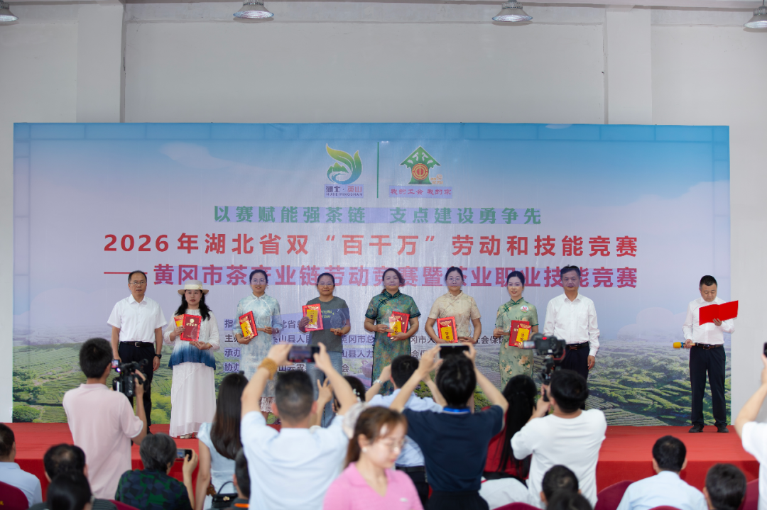 微信图片_2026-05-22_110423_396.png 微信图片_2026-05-22_110423_396.png