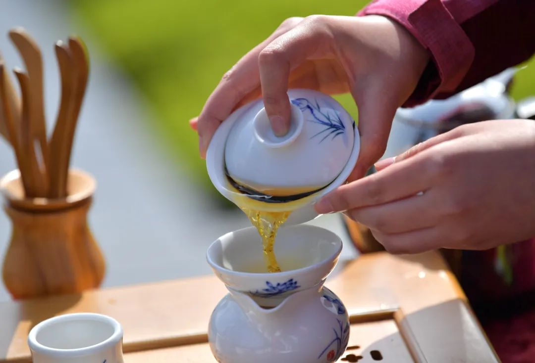 快报名，参加“浪漫宣恩 茶贡天下” 2022年湖北宣恩茶艺比赛！