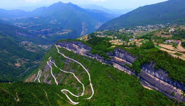 陕州山南出好茶，宜昌茗茶香天下